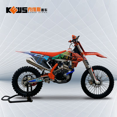 Охлаженный водой велосипед Motocross двигателя CBS300 красный с Efi и версиями карбюратора 2