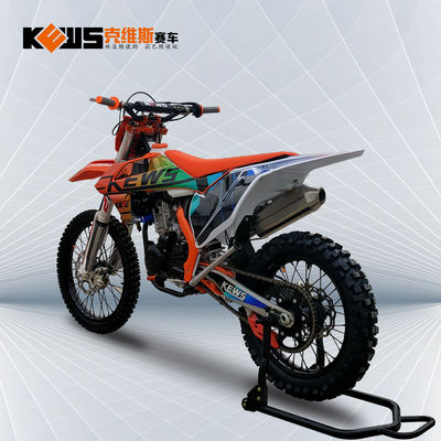 Охлаженный водой велосипед Motocross двигателя CBS300 красный с Efi и версиями карбюратора 2