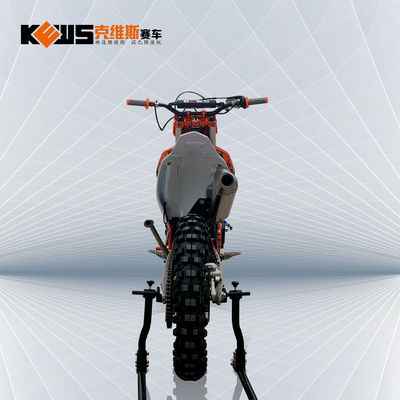 Охлаженный водой велосипед Motocross двигателя CBS300 красный с Efi и версиями карбюратора 2