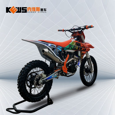 Охлаженный водой велосипед Motocross двигателя CBS300 красный с Efi и версиями карбюратора 2